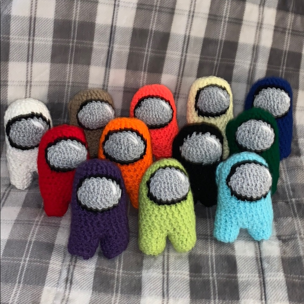 (3 for $25!!)crochet among us plushie